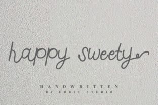 Happy Sweety: The Script Font That Elevates Campaign Design